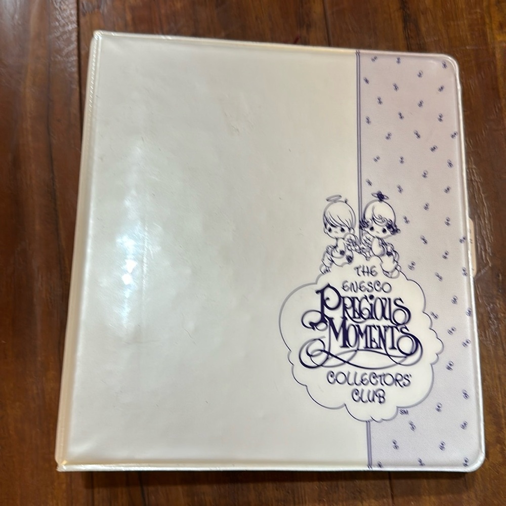Vintage Enesco Precious Moments Collectors Club Gift Registry Binder 1981